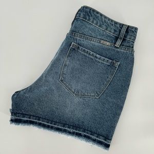 Kancan Women’s 9/28 High‎ Rise Boyfriend Blue Jean Denim Shorts KC7823ND